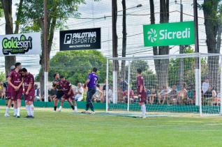 Confira especial fotogrfico da partida Auto Eltrica Romero / Pancera FC 4  x 0 Desportivo Santa Clara / Avitol Telas pela Taa Cidade / Panorama de Suo