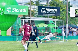 Confira especial fotogrfico da partida Auto Eltrica Romero / Pancera FC 4  x 0 Desportivo Santa Clara / Avitol Telas pela Taa Cidade / Panorama de Suo