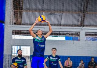 Andr Van de Sand  o tcnico da Seleo Paranaense Sub 18