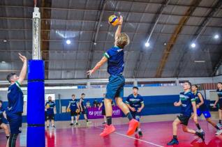 Andr Van de Sand  o tcnico da Seleo Paranaense Sub 18