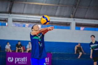 Andr Van de Sand  o tcnico da Seleo Paranaense Sub 18