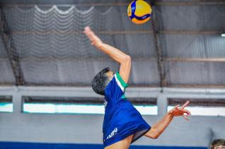 Andr Van de Sand  o tcnico da Seleo Paranaense Sub 18