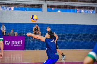 Andr Van de Sand  o tcnico da Seleo Paranaense Sub 18