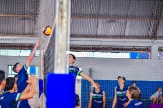 Andr Van de Sand  o tcnico da Seleo Paranaense Sub 18