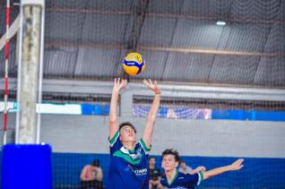 Andr Van de Sand  o tcnico da Seleo Paranaense Sub 18