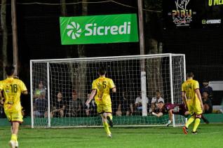 17 GOLS - Quarta-feira teve rodada recheada de gols no Panorama de Suo / Taa Sicredi