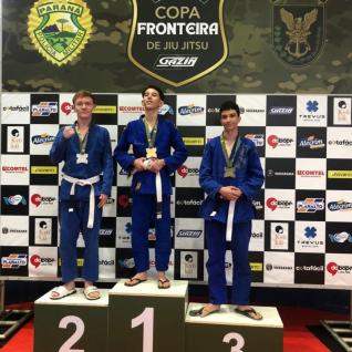 COPA FRONTEIRA DE JIU JITSU - Atletas conquistam excelentes resultados para Yara Country Clube