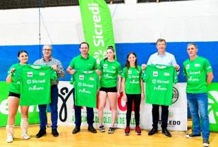 ONDA VERDE NO VOLEIBOL TOLEDANO - Sicredi e Primato apoiam projeto de voleibol de Toledo