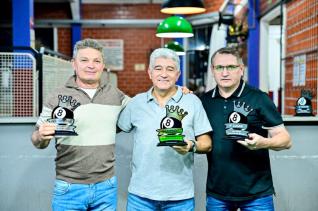 Marinho  campeo do Ranking de Sinuca Merci Esportes do Toledo