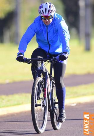 8 Horas de Ciclismo no Parque do Povo