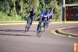 8 Horas de Ciclismo no Parque do Povo