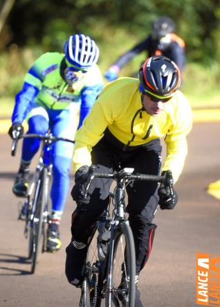 8 Horas de Ciclismo no Parque do Povo