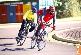 8 Horas de Ciclismo no Parque do Povo