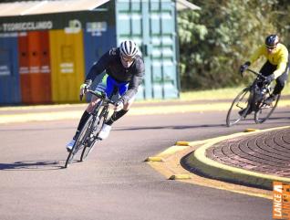 8 Horas de Ciclismo no Parque do Povo