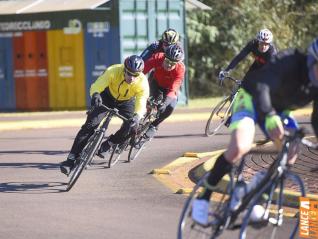 8 Horas de Ciclismo no Parque do Povo