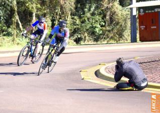 8 Horas de Ciclismo no Parque do Povo