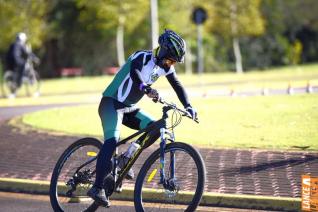 8 Horas de Ciclismo no Parque do Povo