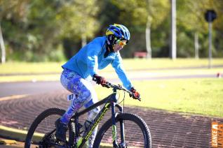 8 Horas de Ciclismo no Parque do Povo