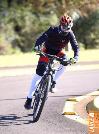 8 Horas de Ciclismo no Parque do Povo