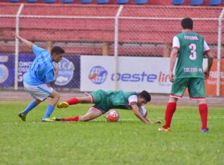 Toledo vence e lidera futebol de campo nos JAPS