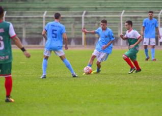 Toledo vence e lidera futebol de campo nos JAPS