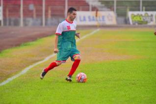 Toledo vence e lidera futebol de campo nos JAPS